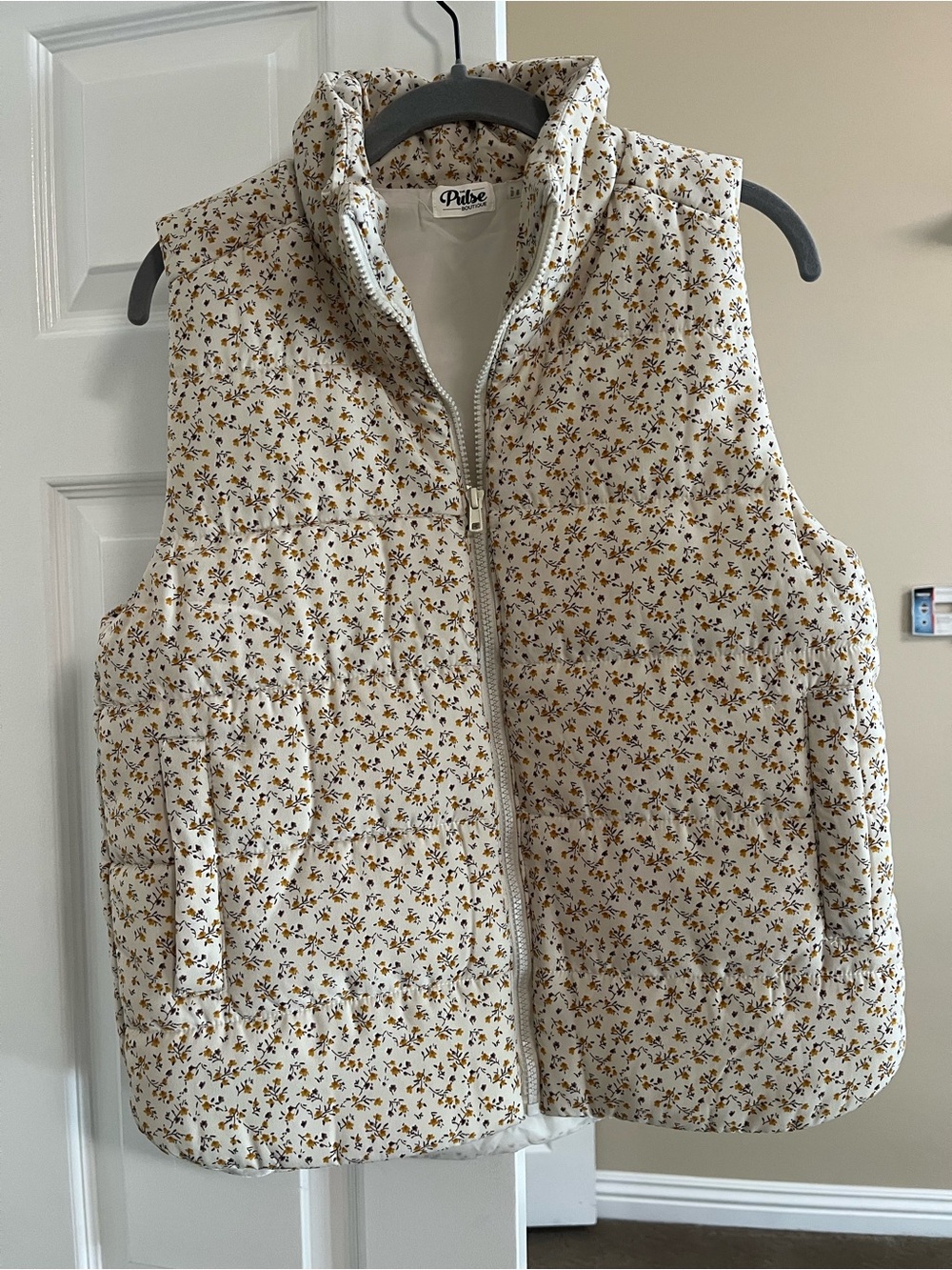 Pulse Cream Quilted Floral Puffer Vest with Mustard Accents